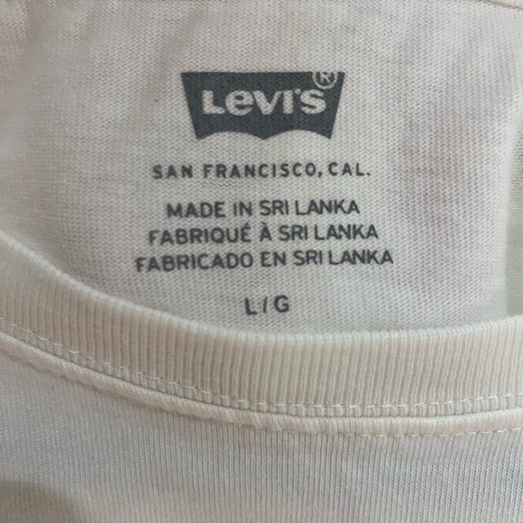 Levi's crop t-shirt - Picture 2 of 2